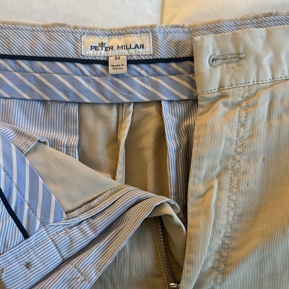 Peter Millar Men's Khaki Golf Shorts